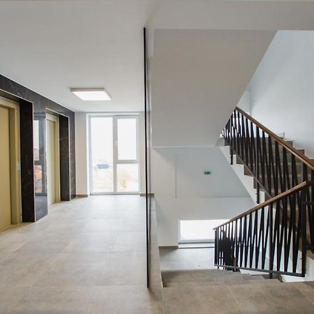 Ferienwohnung Trio Orange Oradea Exterior foto