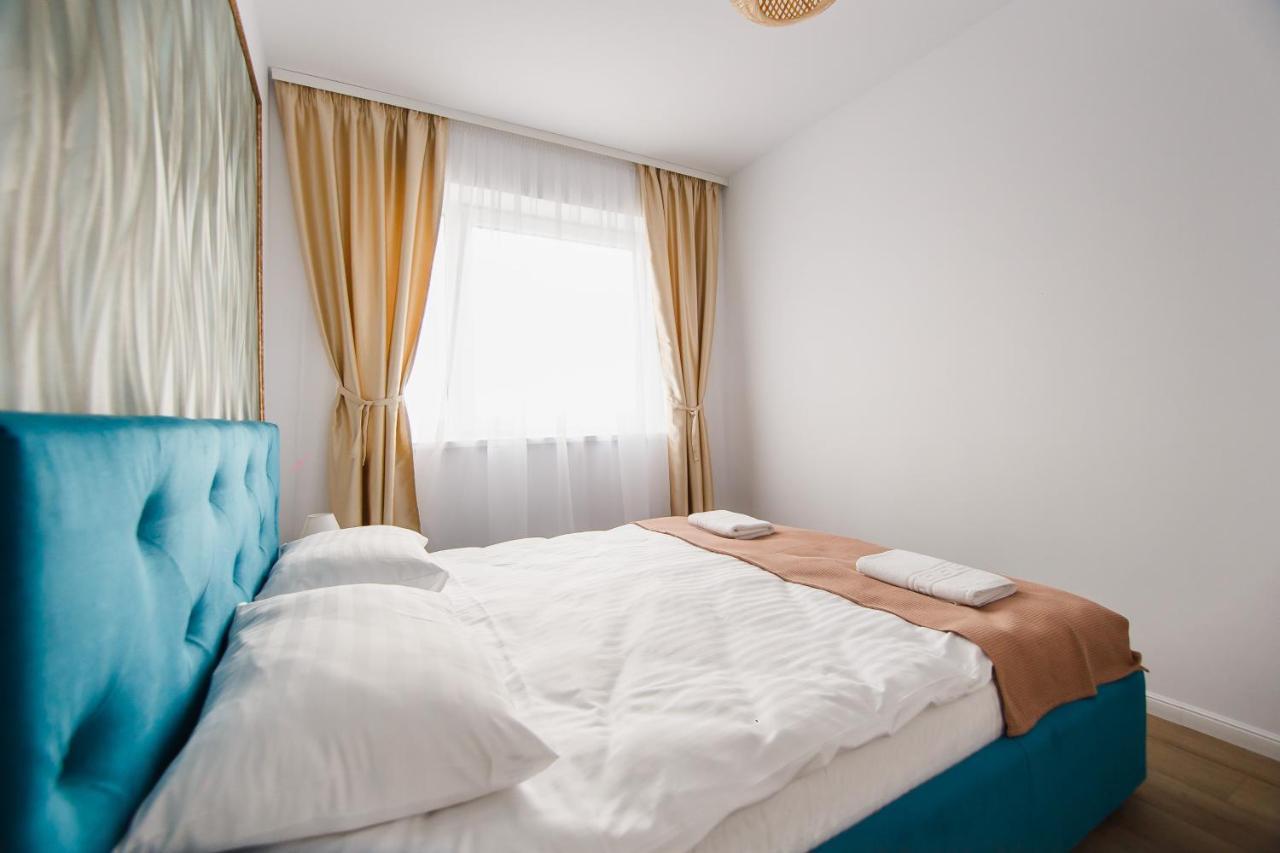 Ferienwohnung Trio Orange Oradea Exterior foto