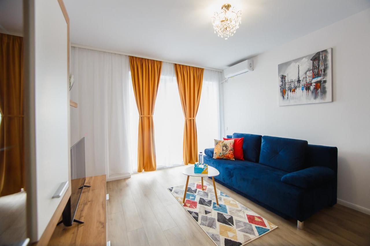 Ferienwohnung Trio Orange Oradea Exterior foto